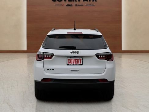 New 2026 Jeep Compass Latitude AWD/4WD image 4