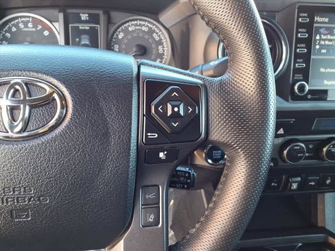 Used 2023 Toyota Tacoma TRD Sport image 11