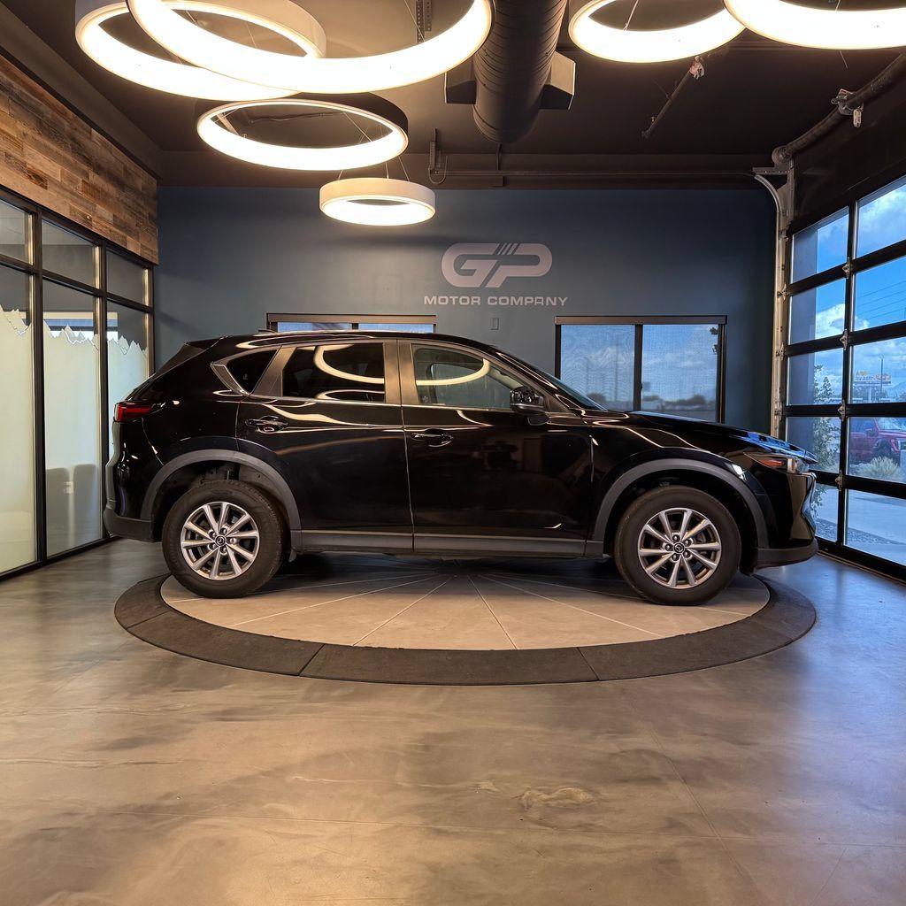 Used 2022 MAZDA CX-5 AWD 2.5 S image 2