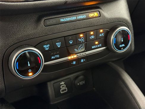 Used 2025 Ford Escape ST-Line FWD image 21