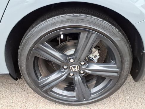 Used 2023 Honda Accord Sport image 8