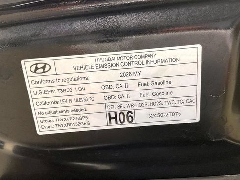 Used 2026 Genesis G70 2.5T Prestige AWD/4WD image 32