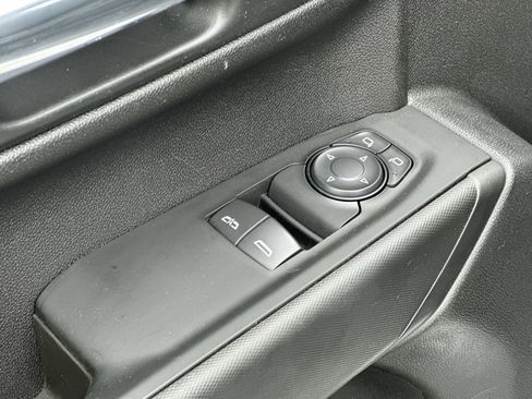 Certified 2025 Chevrolet Silverado 1500 W/T RWD image 15