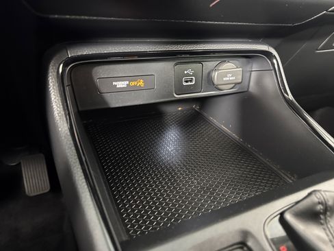 Used 2024 Honda CR-V LX image 28