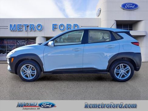 Used 2021 Hyundai Kona SE image 7
