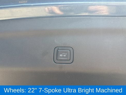 Used 2025 GMC Yukon XL Denali Ultimate w/ LPO, Floor Liner Package AWD/4WD image 16