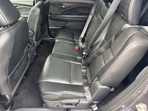 Used 2020 Honda Pilot Touring image 20