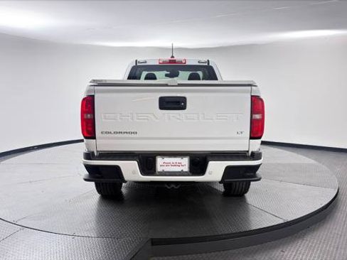 Used 2022 Chevrolet Colorado LT w/ Fleet Safety Package RWD image 8