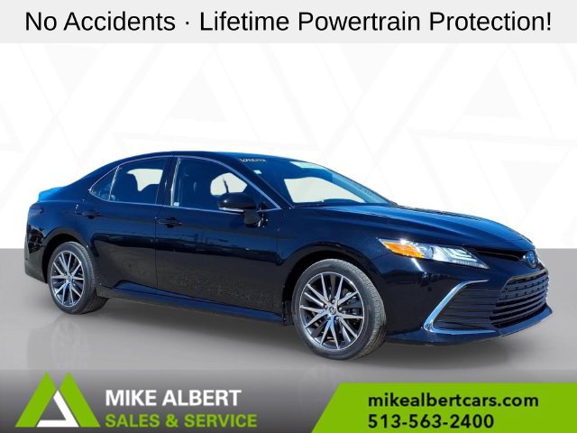 Used 2022 Toyota Camry XLE FWD image 1