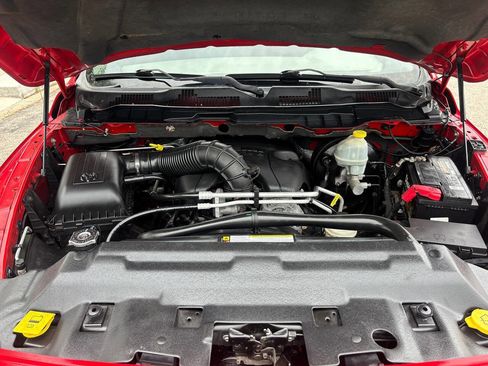 Used 2012 RAM 1500 Express RWD image 32