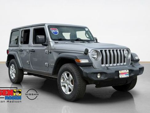 Used 2019 Jeep Wrangler Unlimited Sport S AWD/4WD image 1