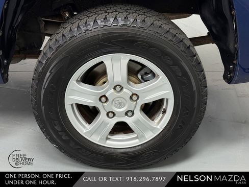 Used 2014 Toyota Tundra SR AWD/4WD image 12