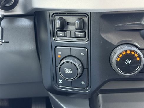 New 2026 Ford F250 XLT w/ XLT Premium Package image 41
