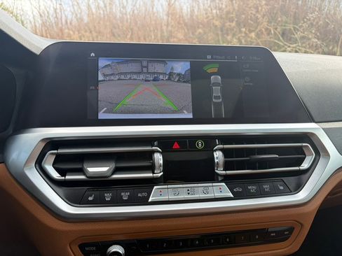 Used 2022 BMW 330i xDrive Sedan w/ Driving Assistance Package image 35