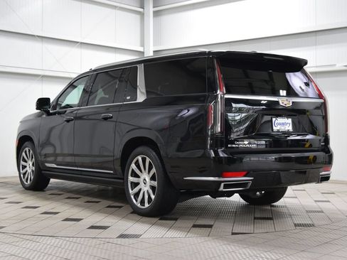 Used 2024 Cadillac Escalade ESV Premium Luxury Platinum AWD/4WD image 6