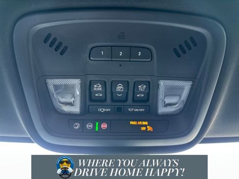 Used 2023 Chevrolet Traverse High Country w/ LPO, Cargo Package image 17