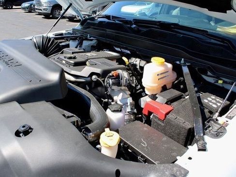 New 2024 RAM 5500 Tradesman w/ Chrome Appearance Group image 23