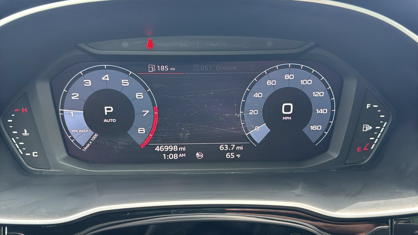 Used 2020 Audi Q3 2.0T Premium Plus w/ Premium Plus Package AWD/4WD image 24