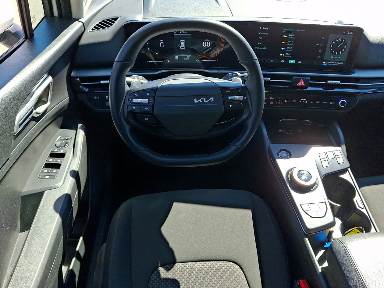 Used 2026 Kia Sportage LX FWD image 11