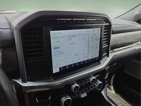 Used 2023 Ford F150 Lariat AWD/4WD image 16