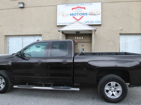 Used 2018 Chevrolet Silverado 1500 LT AWD/4WD image 5