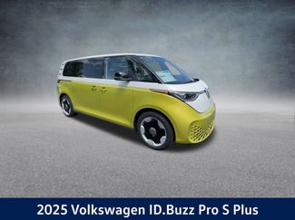 New 2025 Volkswagen ID. Buzz Pro S Plus video 2