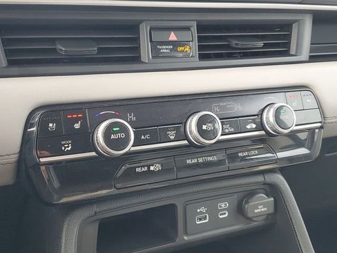 New 2025 Honda Pilot Elite image 24