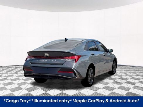 Used 2026 Hyundai Elantra SEL Sport Premium w/ Cargo Package FWD image 9