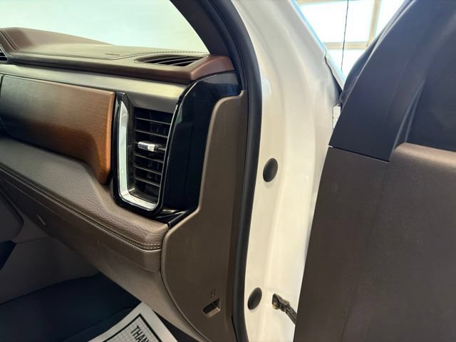Used 2023 GMC Sierra 1500 Denali w/ Denali Reserve Package AWD/4WD image 43