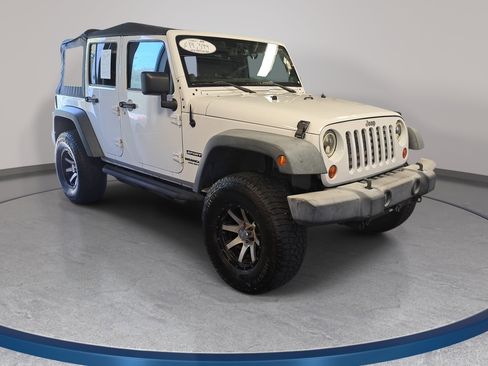 Used 2013 Jeep Wrangler Unlimited Sport AWD/4WD image 3