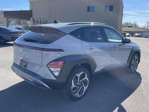 New 2026 Hyundai Kona SEL Premium image 3