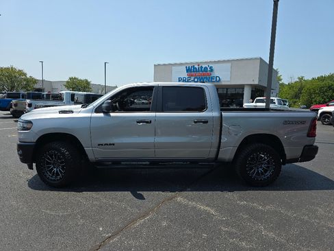 Used 2025 RAM 1500 Warlock AWD/4WD image 11