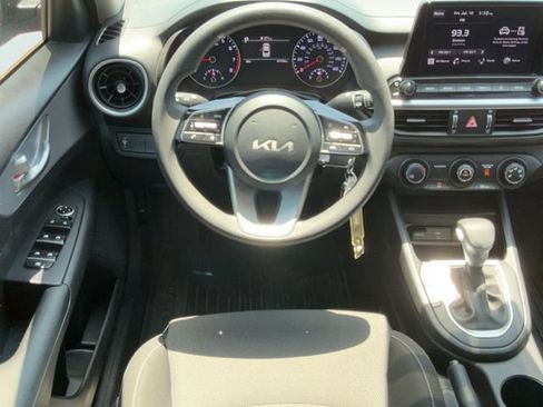 Used 2024 Kia Forte LXS FWD image 13