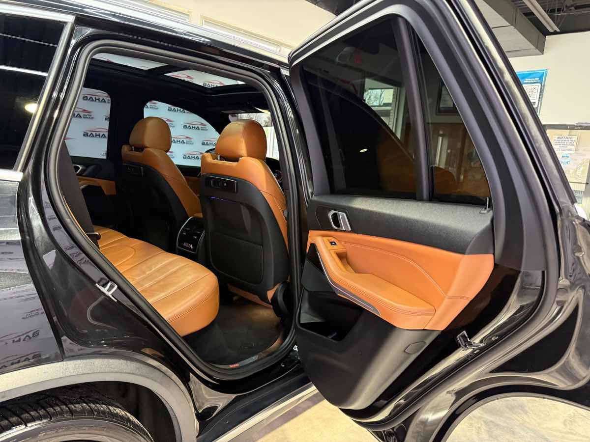 Used 2019 BMW X5 xDrive40i AWD/4WD image 47