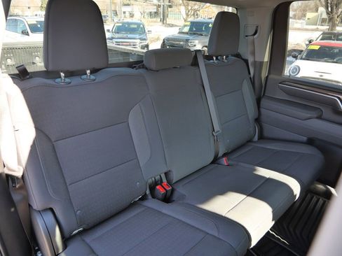 Used 2025 Chevrolet Silverado 2500 LT w/ Convenience Package image 19