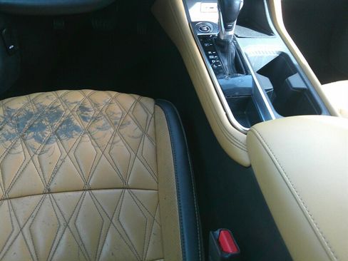 Used 2020 Nissan Sentra SV w/ SV Premium Package image 25