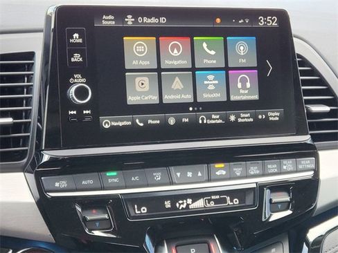 New 2026 Honda Odyssey Touring image 25