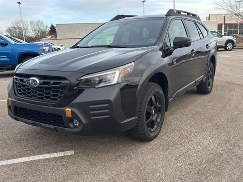 Used 2022 Subaru Outback Wilderness w/ Wilderness Package image 17