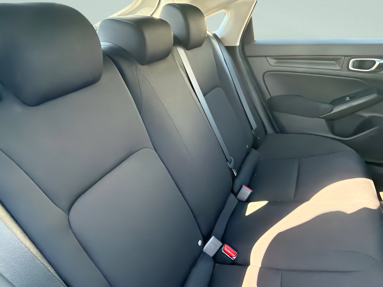 Used 2023 Honda Civic LX image 9