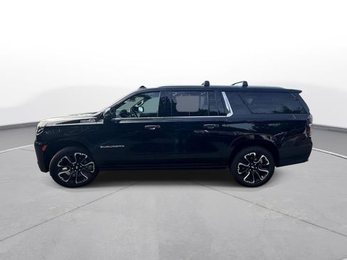 Used 2023 Chevrolet Suburban High Country w/ Premium Package 2 AWD/4WD image 9