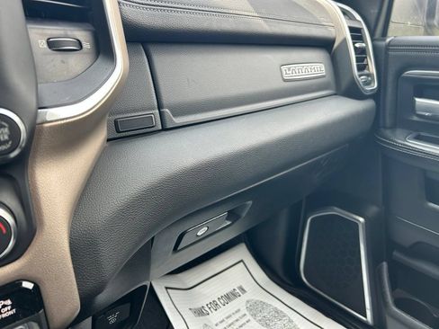 Used 2019 RAM 2500 Laramie AWD/4WD image 32