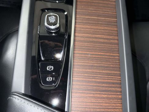 Used 2023 Volvo S60 B5 Plus w/ Climate Package FWD image 22