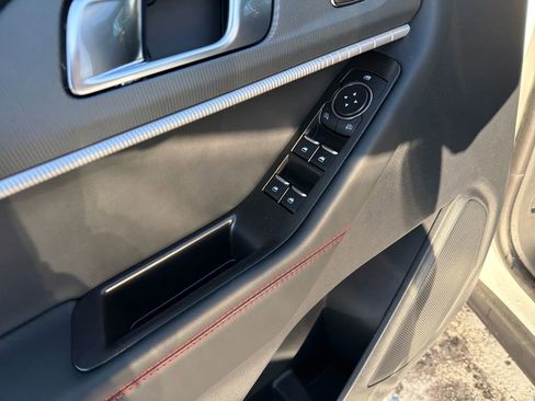 New 2026 Ford Explorer ST-Line w/ ST-Line Street Pack image 11