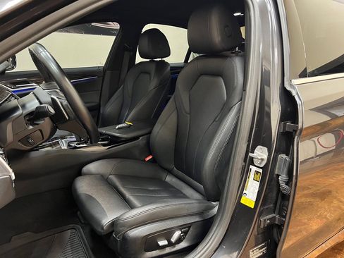 Used 2018 BMW 530i image 31