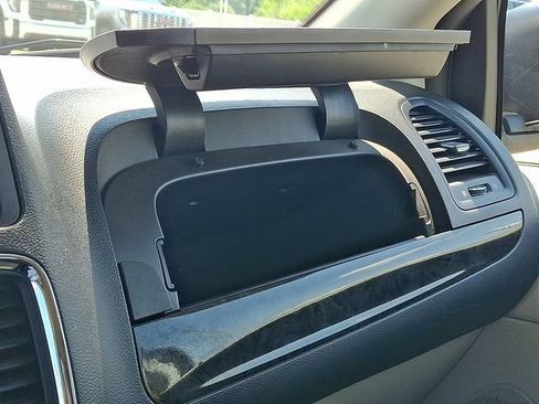 Used 2019 Dodge Grand Caravan SE FWD image 27
