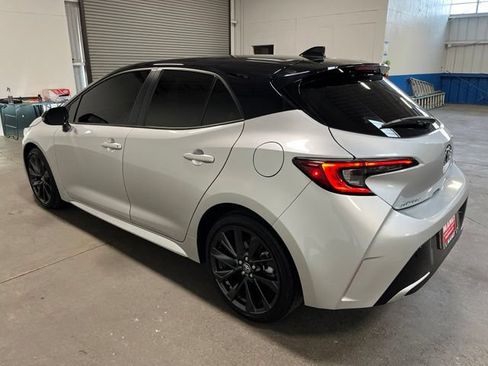 Used 2024 Toyota Corolla XSE FWD image 5