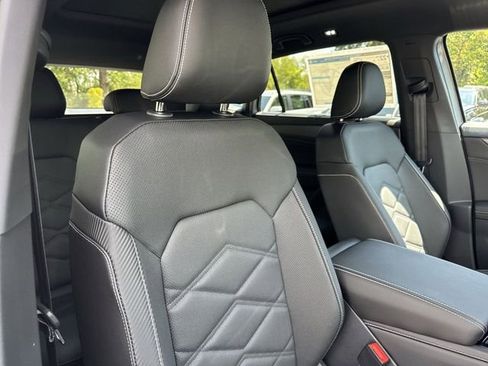 New 2026 Volkswagen Atlas Cross Sport SE AWD/4WD image 24