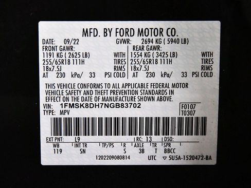 Used 2022 Ford Explorer XLT w/ Equipment Group 202A image 15