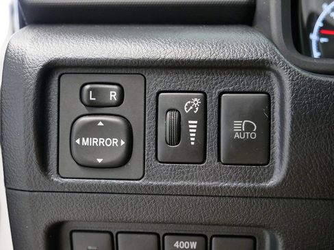 Used 2020 Toyota 4Runner SR5 Premium image 22