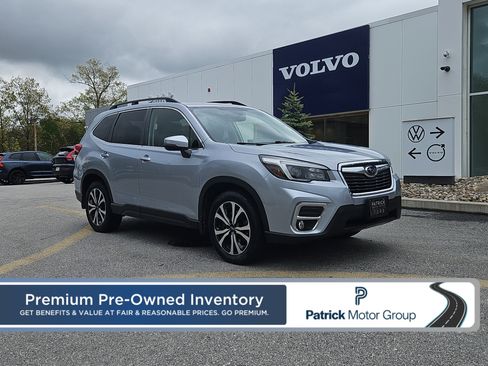 Used 2021 Subaru Forester Limited AWD/4WD image 1